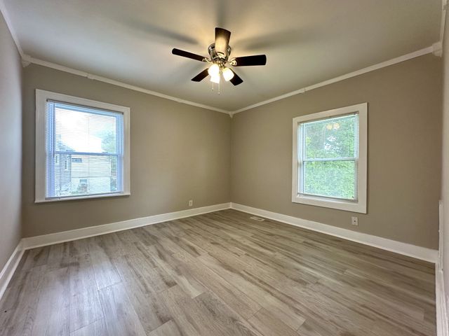 706 Woodmont Blvd, Clarksville, TN 37040