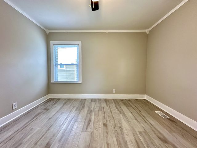 706 Woodmont Blvd, Clarksville, TN 37040