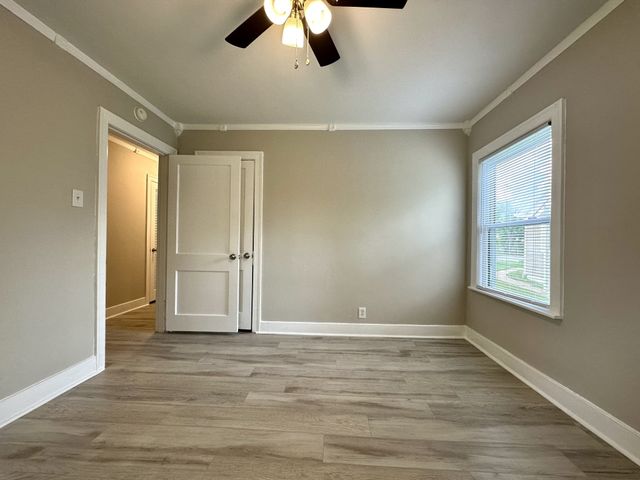 706 Woodmont Blvd, Clarksville, TN 37040