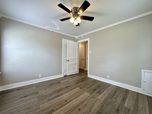 706 Woodmont Blvd, Clarksville, TN 37040