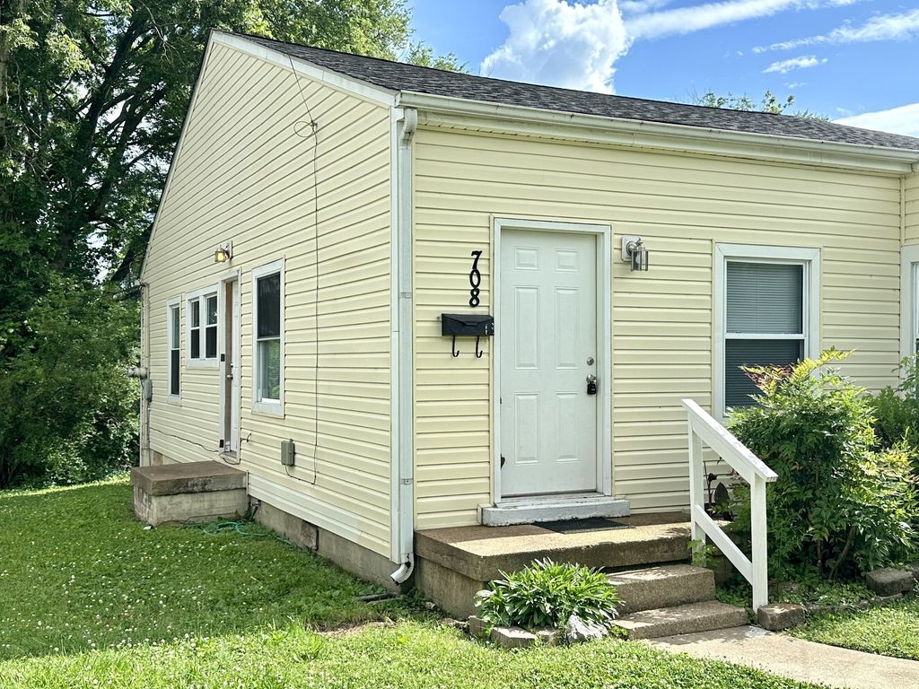 706 Woodmont Blvd, Clarksville, TN 37040