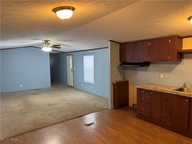 20 Eddie Road, Madison, OH 44057