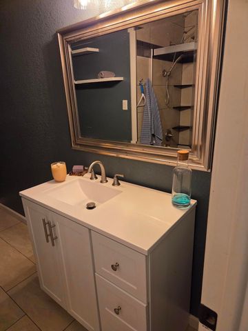 1803 S Garland Douglas Drive, Neosho, MO 64850