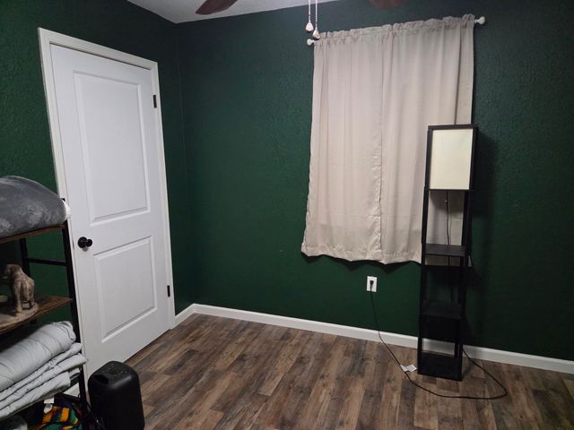 1803 S Garland Douglas Drive, Neosho, MO 64850