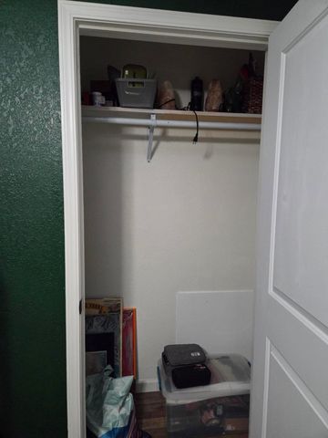 1803 S Garland Douglas Drive, Neosho, MO 64850