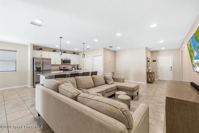 219 Heritage Street SW, Palm Bay, FL 32908