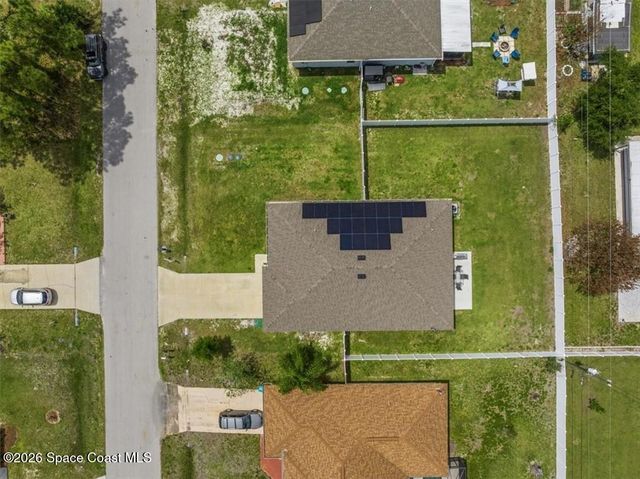 219 Heritage Street SW, Palm Bay, FL 32908