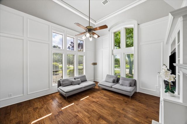 1205 Middlecreek Street, Friendswood, TX 77546