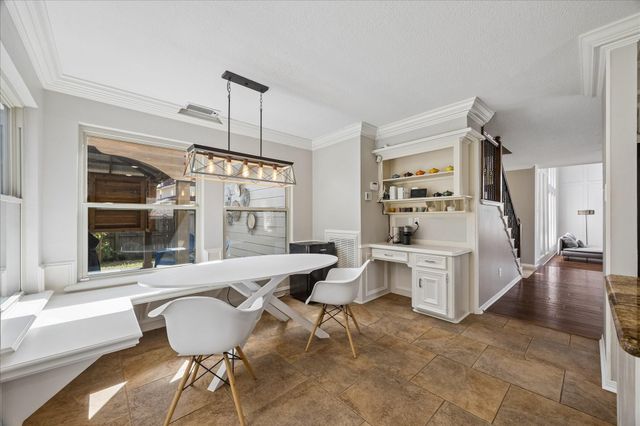 1205 Middlecreek Street, Friendswood, TX 77546