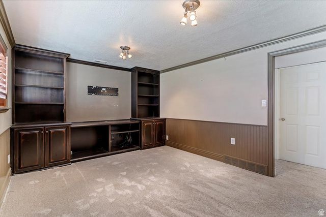 488 S 10 W, Farmington, UT 84025