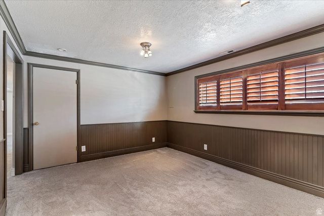 488 S 10 W, Farmington, UT 84025