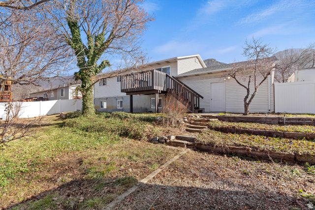 488 S 10 W, Farmington, UT 84025