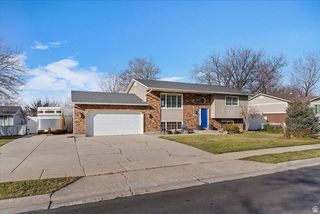 488 S 10 W, Farmington, UT 84025