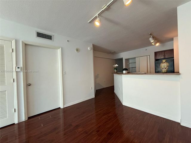 9201 Collins Ave 1023, Surfside, FL 33154