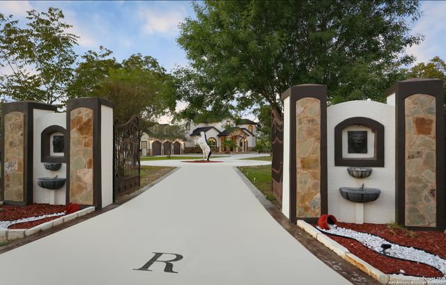 16351 COUNTY ROAD 281, San Antonio, TX 78253