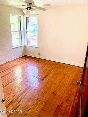 1220 Dixie Avenue, Holly Hill, FL 32117