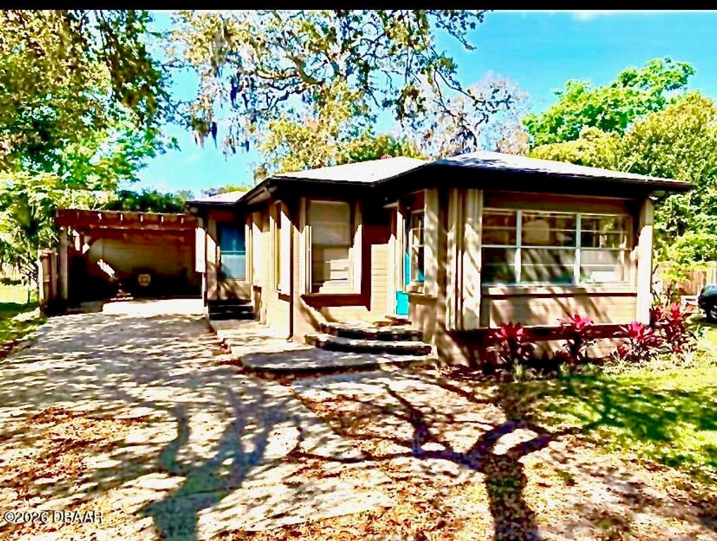 1220 Dixie Avenue, Holly Hill, FL 32117