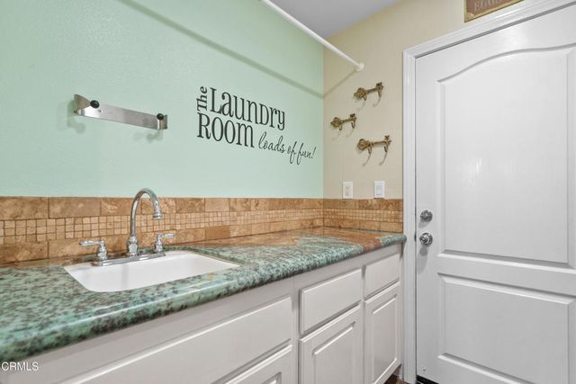 490 Peter Place, Simi Valley, CA 93065