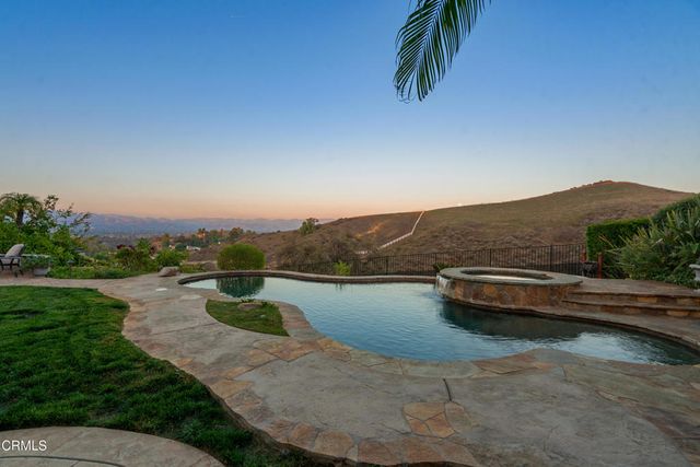 490 Peter Place, Simi Valley, CA 93065