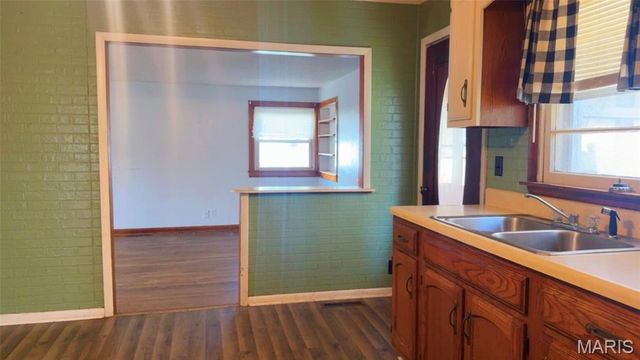 409 Lincoln Drive, Fredericktown, MO 63645