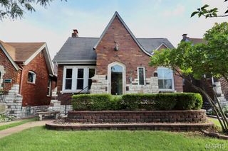 5216 Mardel, St Louis, MO 63109