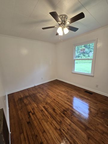 6117 Hills Creek RD, Mc Minnville, TN 37110