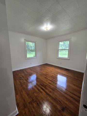 6117 Hills Creek RD, Mc Minnville, TN 37110
