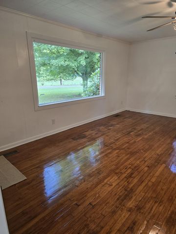 6117 Hills Creek RD, Mc Minnville, TN 37110