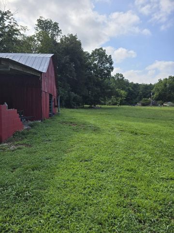 6117 Hills Creek RD, Mc Minnville, TN 37110