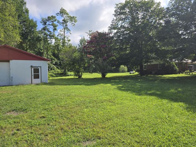 6117 Hills Creek RD, Mc Minnville, TN 37110