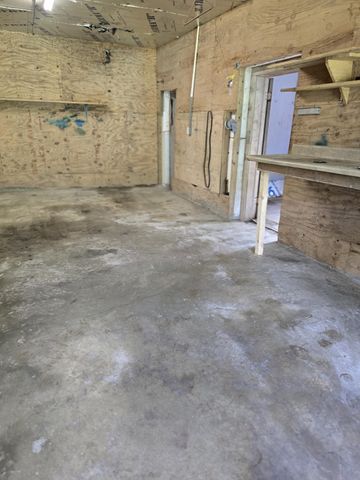 6117 Hills Creek RD, Mc Minnville, TN 37110