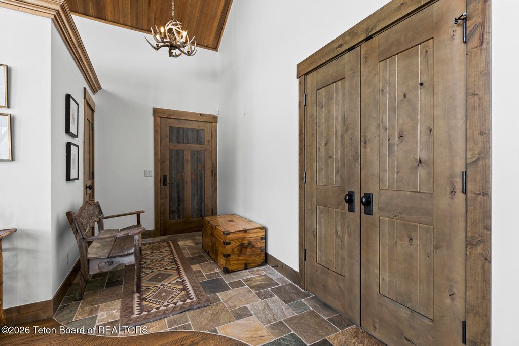 6025 N SILVERBERRY Lane, Jackson, WY 83001 photo 22