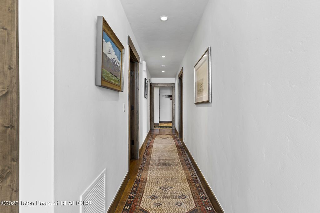 6025 N SILVERBERRY Lane, Jackson, WY 83001 photo 23