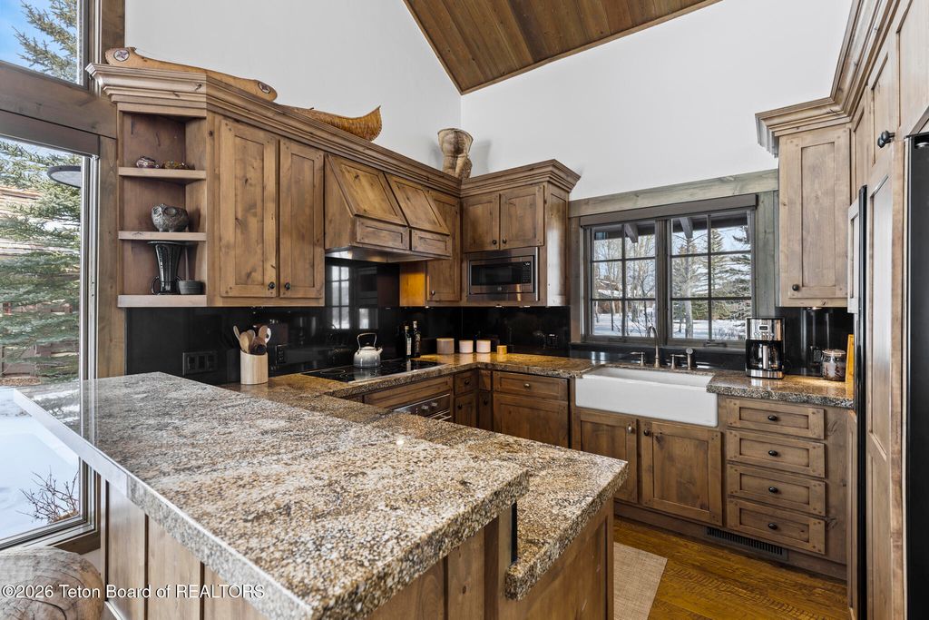 6025 N SILVERBERRY Lane, Jackson, WY 83001 photo 7