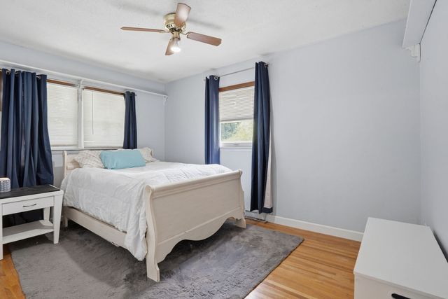 1426 25TH Street, Bettendorf, IA 52722