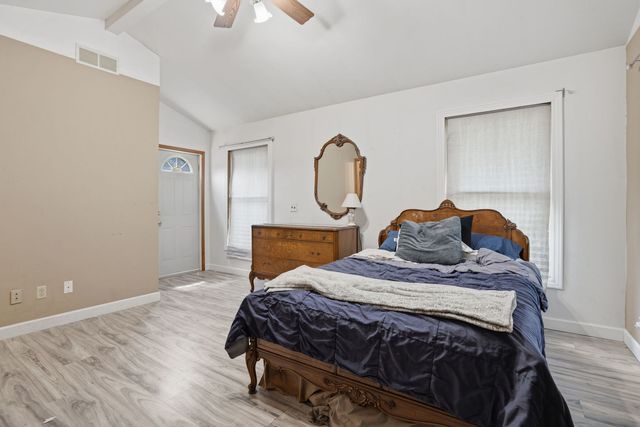1426 25TH Street, Bettendorf, IA 52722