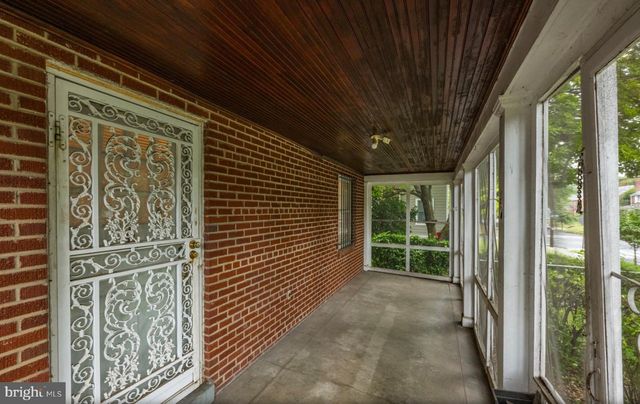 1912 VARNUM ST NE, Washington, DC 20018