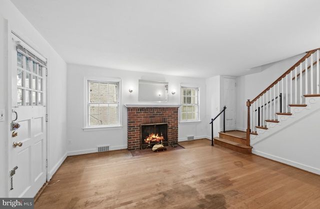 1912 VARNUM ST NE, Washington, DC 20018