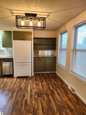 716 Beech, Tawas City, MI 48763