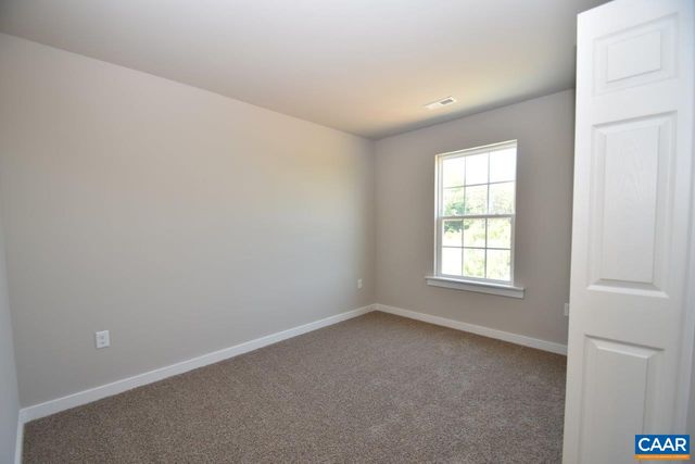 14098 Shannon Hill Rd, Louisa, VA 23093