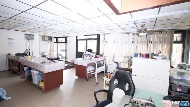 213-217 Stuyvesant Avenue, Lyndhurst, NJ 07071