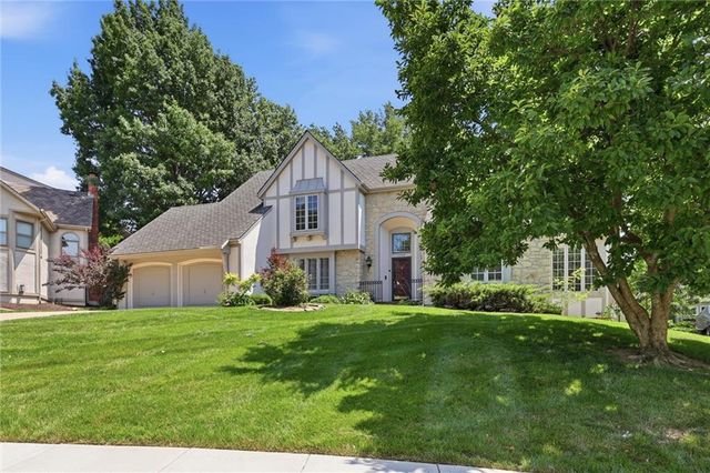 11107 W 122nd Street, Overland Park, KS 66213