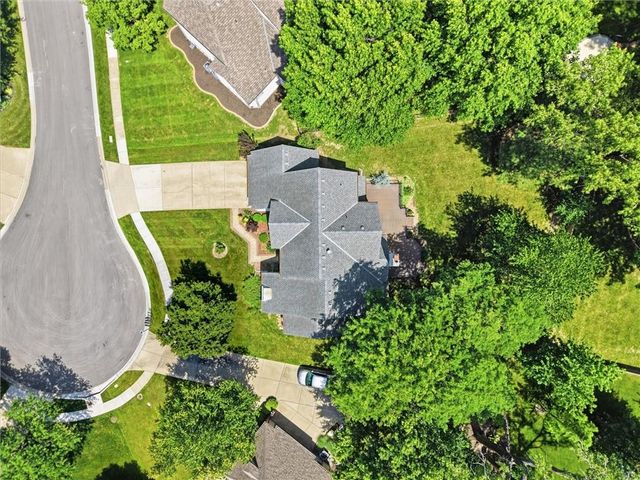 11107 W 122nd Street, Overland Park, KS 66213
