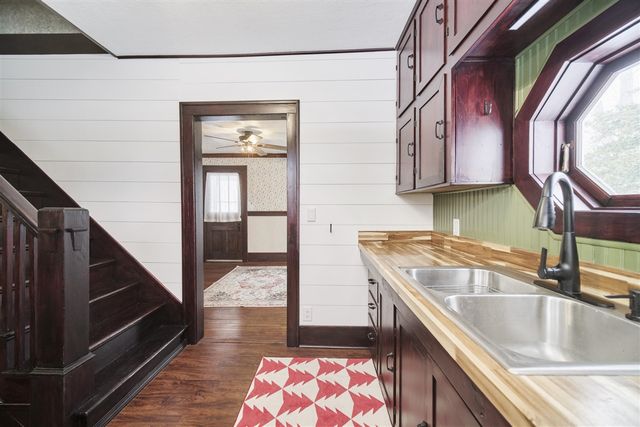 815 E Filer Street, Ludington, MI 49431