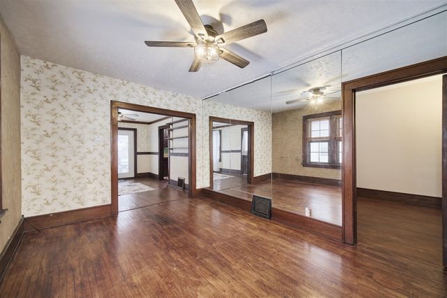 815 E Filer Street, Ludington, MI 49431