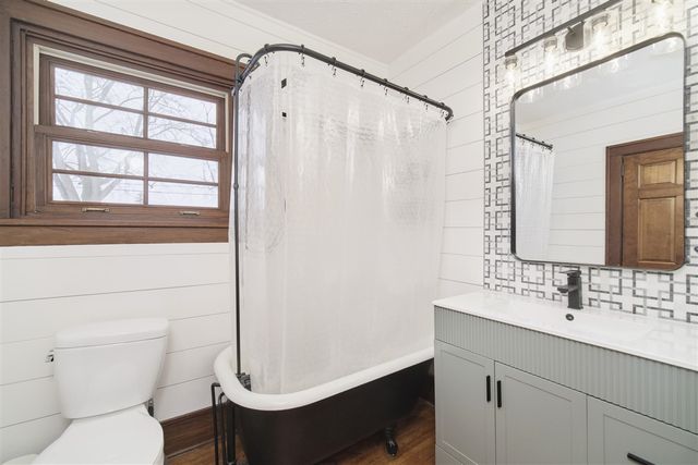 815 E Filer Street, Ludington, MI 49431