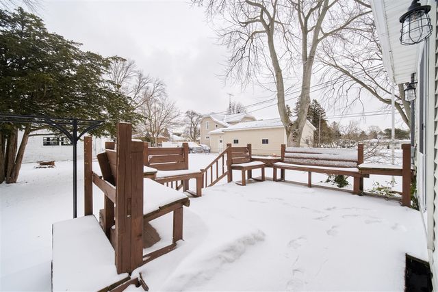 815 E Filer Street, Ludington, MI 49431