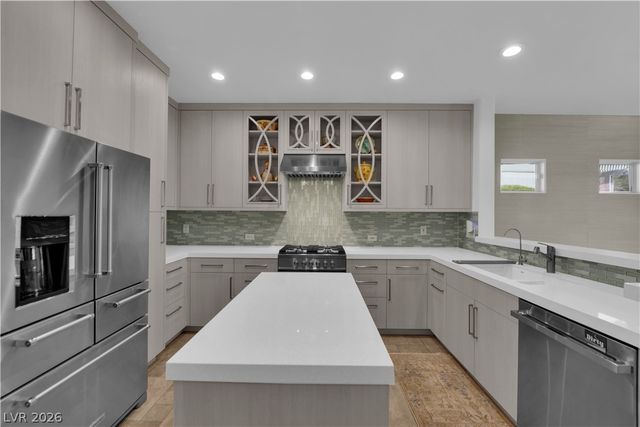 2192 Mountain City Street, Henderson, NV 89052