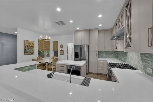 2192 Mountain City Street, Henderson, NV 89052