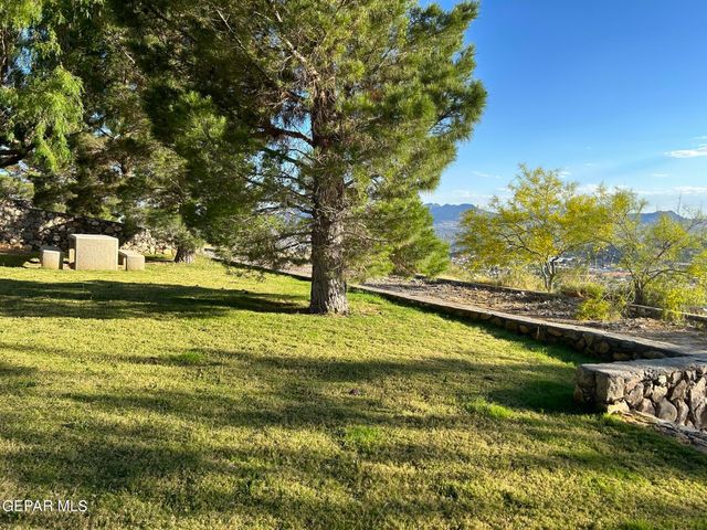 36 SIERRA CREST Drive, El Paso, TX 79902